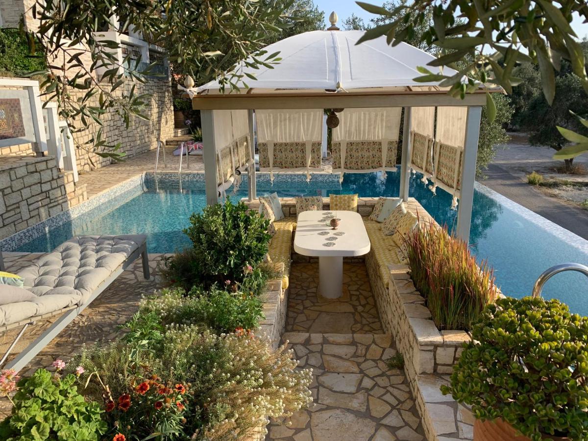 Opera House Paxos Hotel Gaios Eksteriør billede